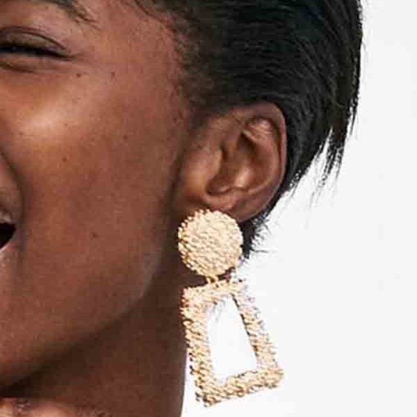 Lovely Trendy Gold Alloy Earring 2