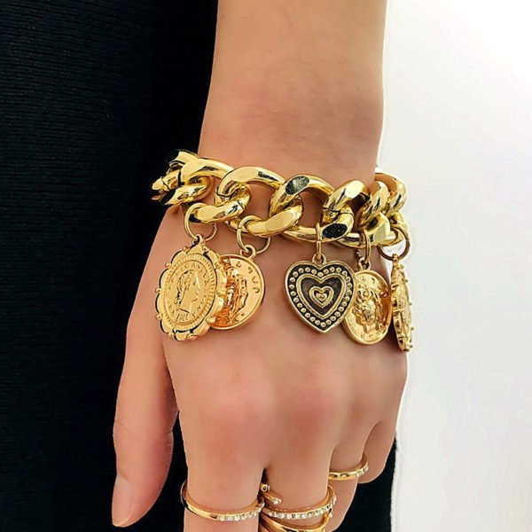 Lovely Trendy Gold Bracelet 2