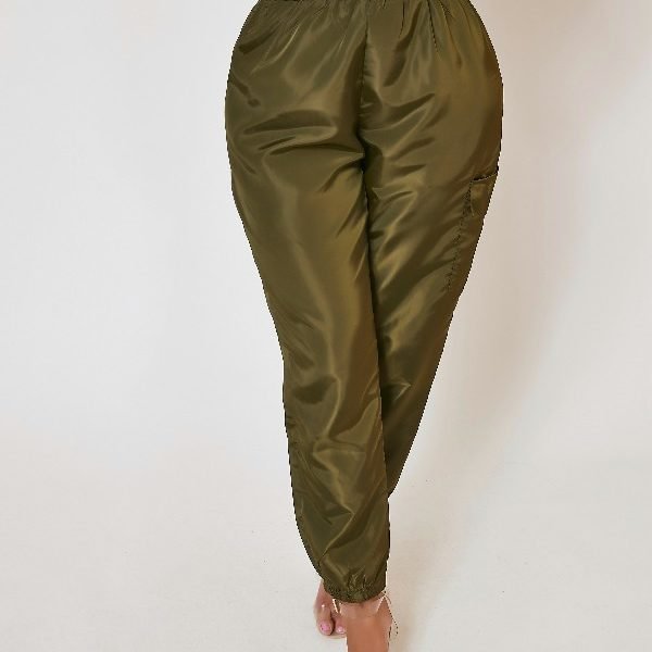 Lovely Casual Pocket Patched Green Pants 2