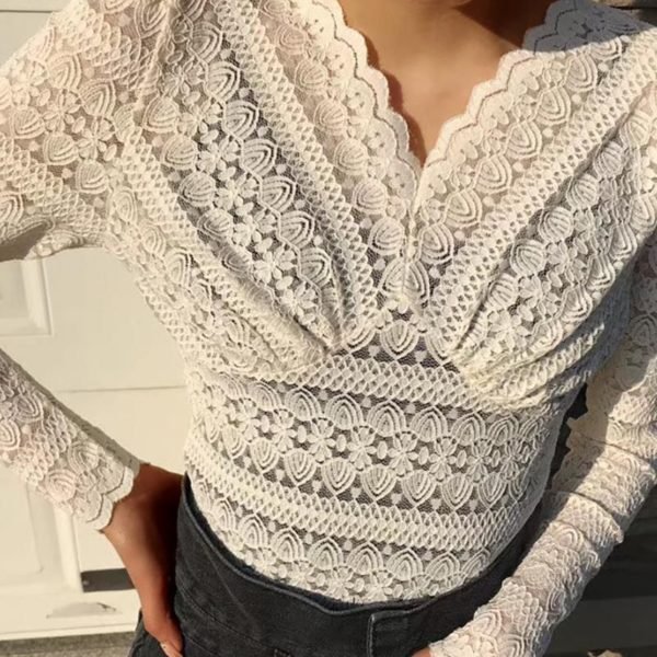 Crochet Lace Puffed Sleeve Blouse 2