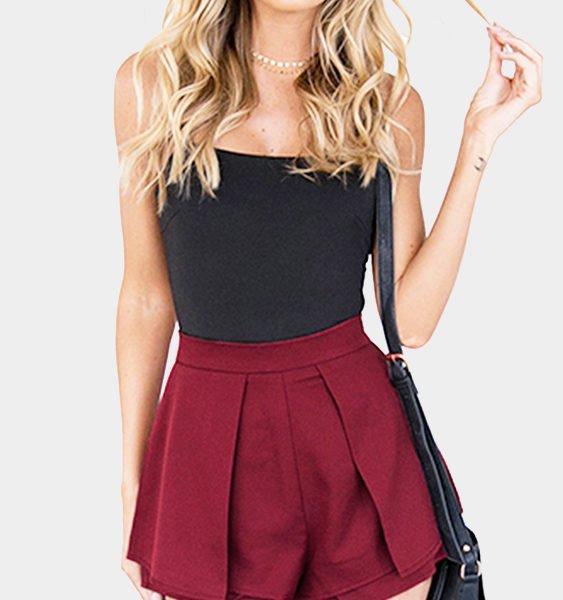 High-rise Overlay Pleated Shorts in Burgundy 2