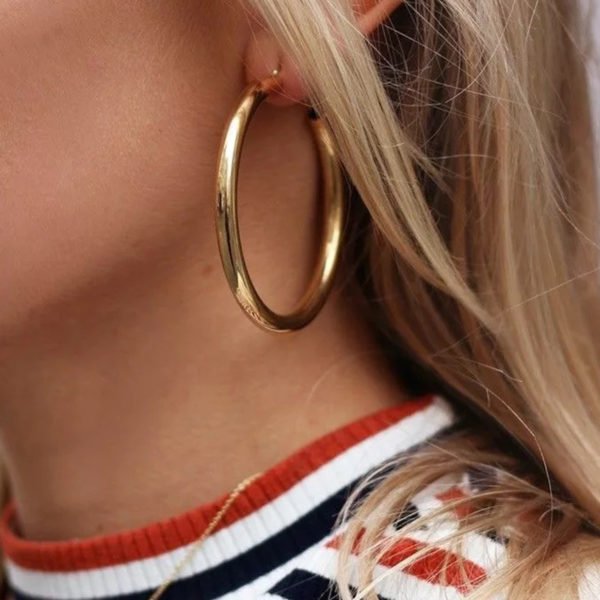 Gold Color Thick Round Metal Earrings 2